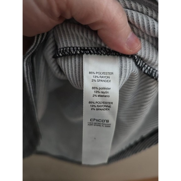 Chico's Striped Nautical Short Sleeve Casual Top Button Sleeves Womans Size 3/XL - Picture 4 of 5